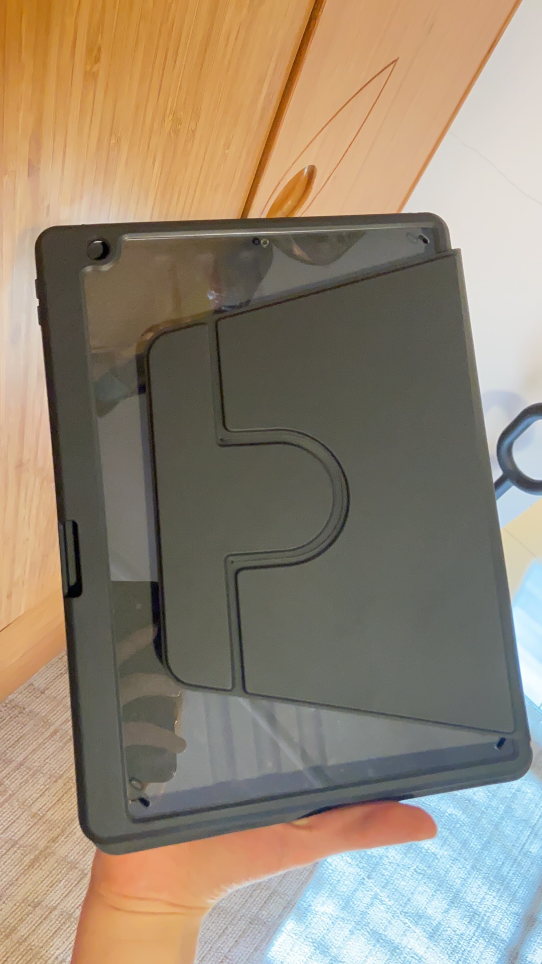 ipad2019（10.2寸）可360度旋转带笔槽保护壳