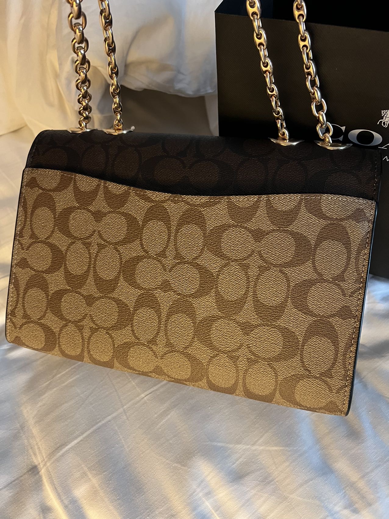 Coach蔻驰全新链条包