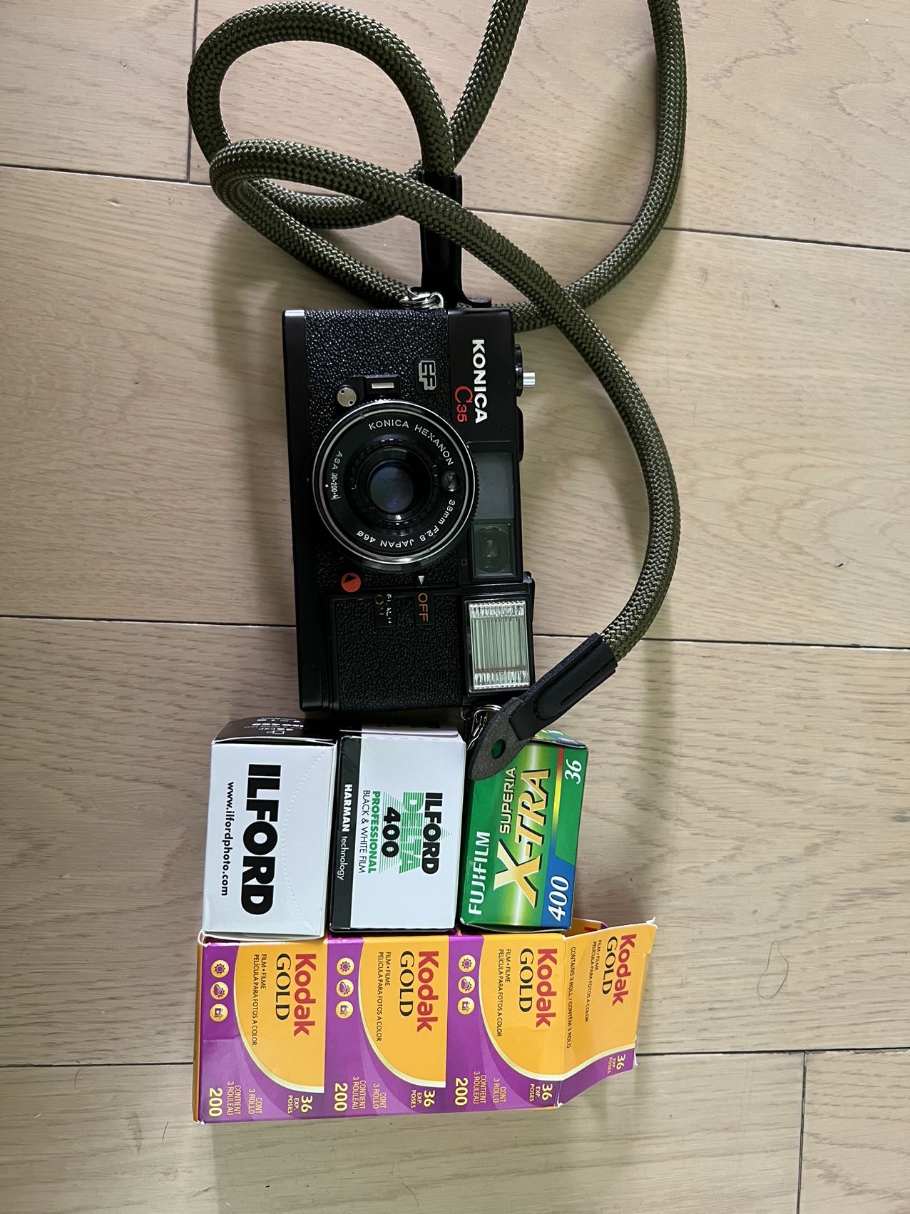 柯尼卡c35加胶卷