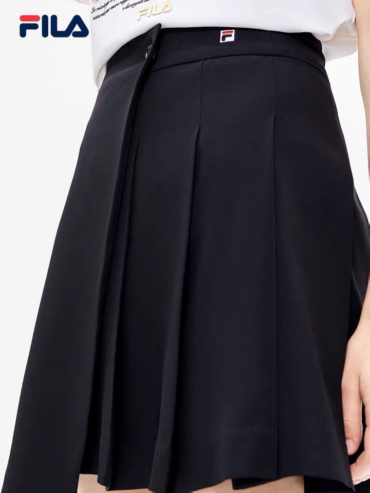 FILA短裙
