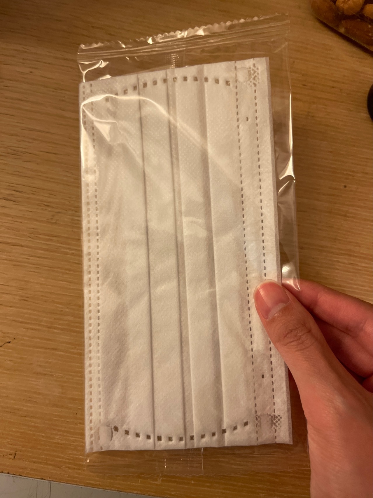 29枚AEON日本进口无纺布口罩L码