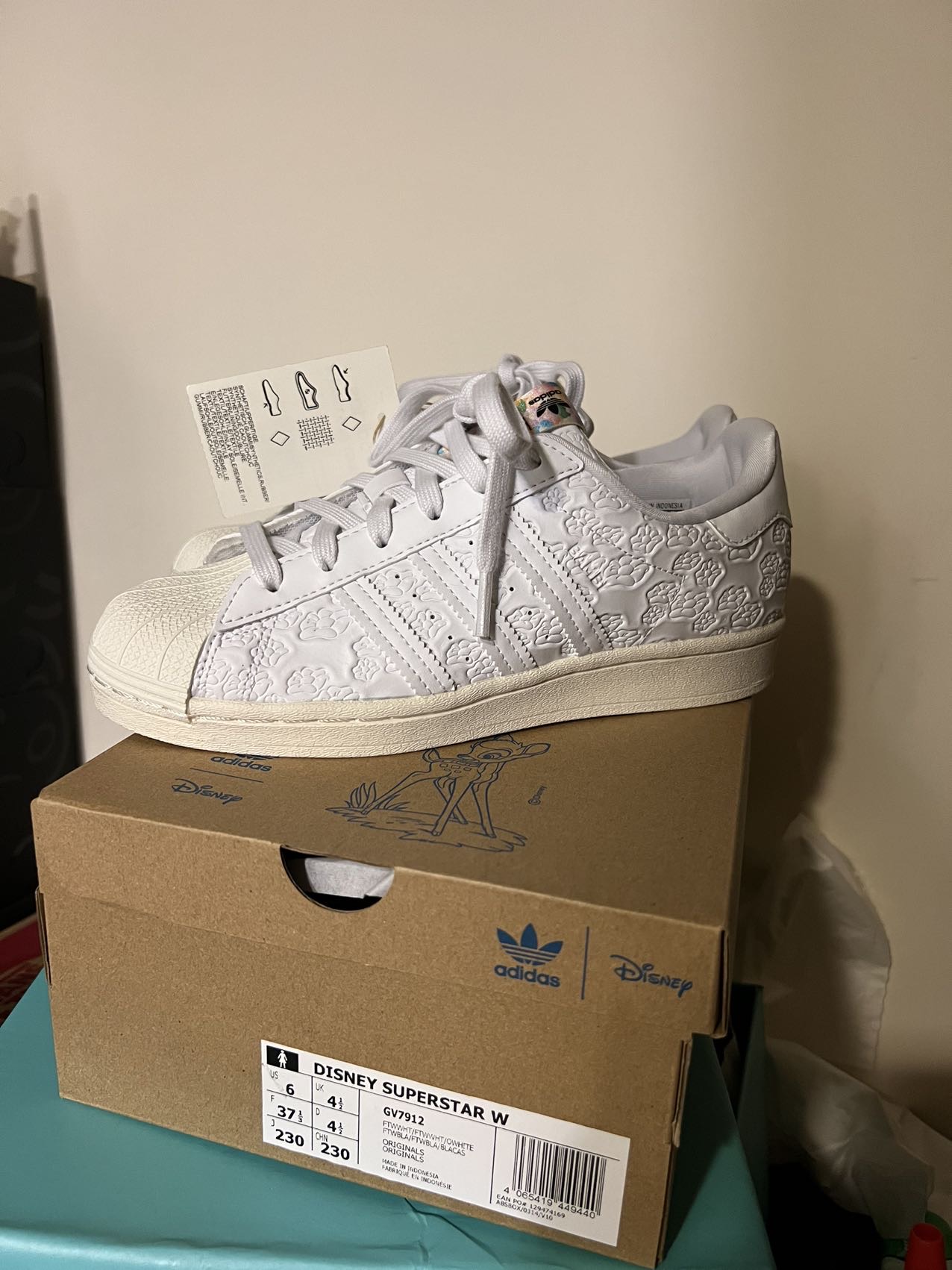 Adidas x Disney 小鹿斑比 superstar