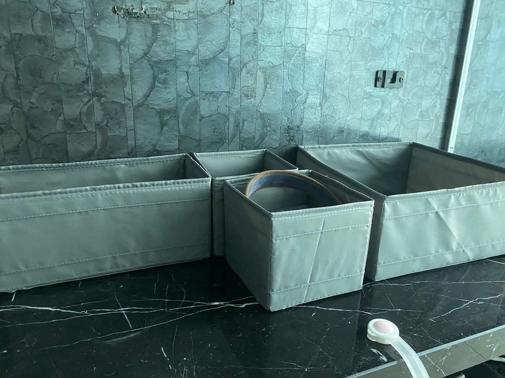 化妆品亚克力收纳，护肤品收纳盒，内衣收纳