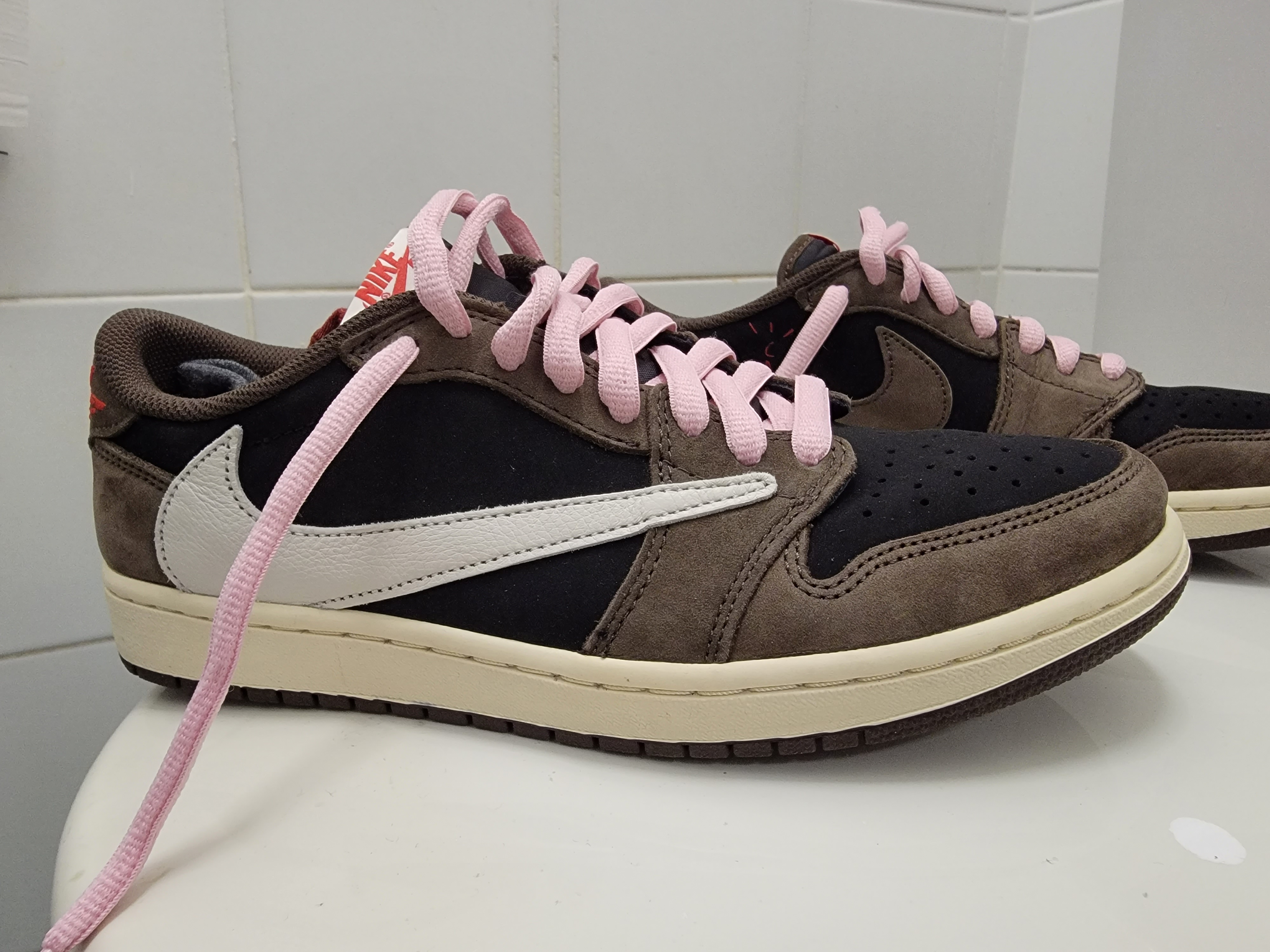 AJ 1 低帮倒钩 TS 联名