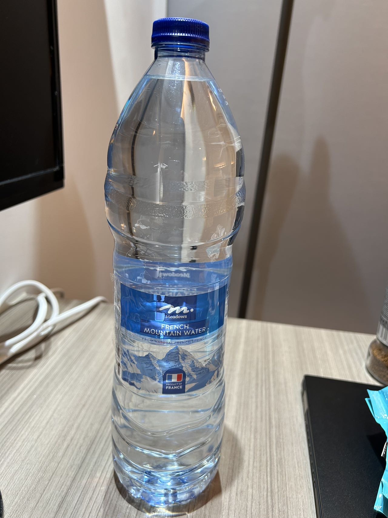 矿泉水1.5L French Mountain Water