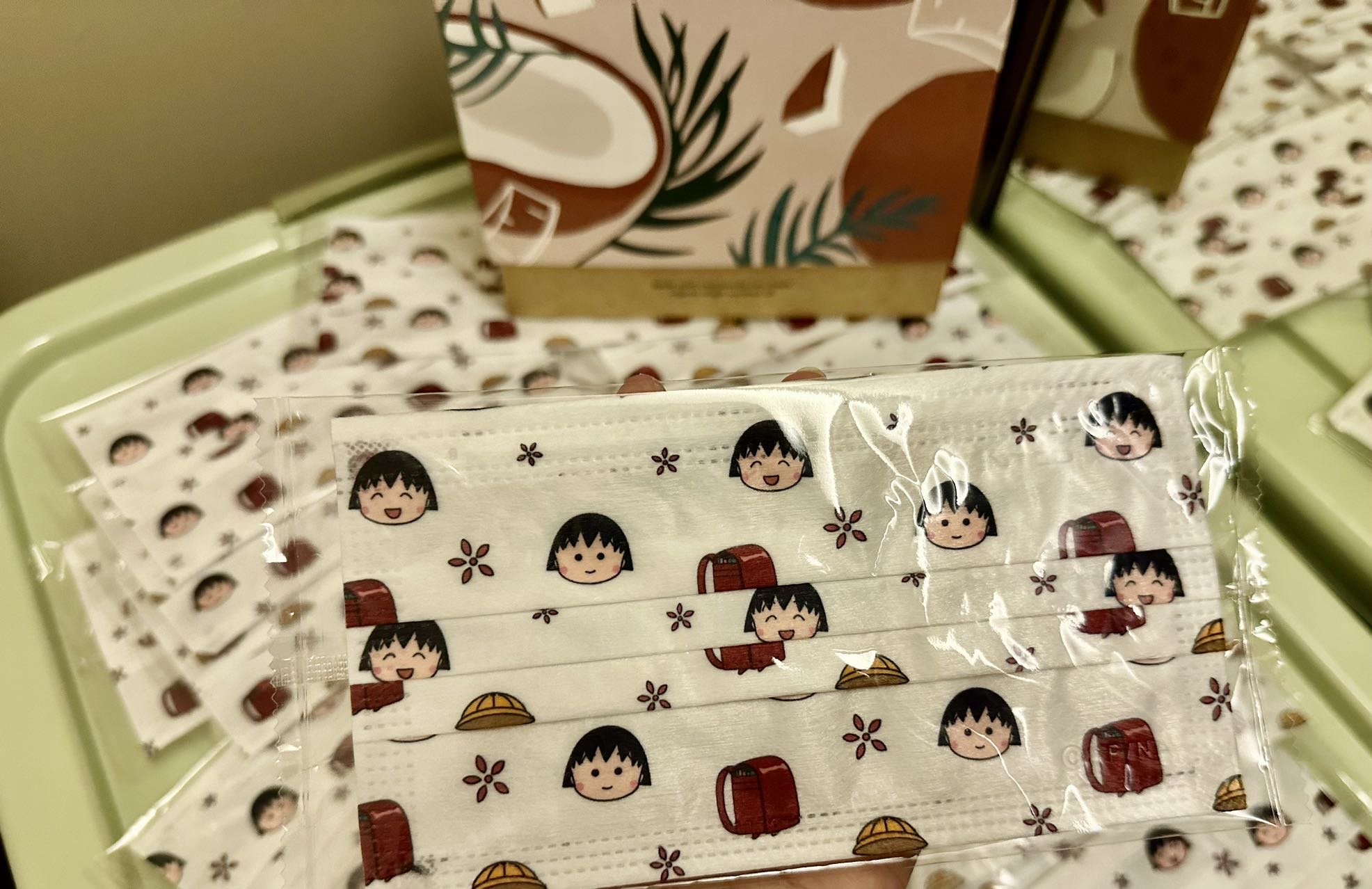 口罩120只，原价88.8rmb，樱桃小丸子联名款