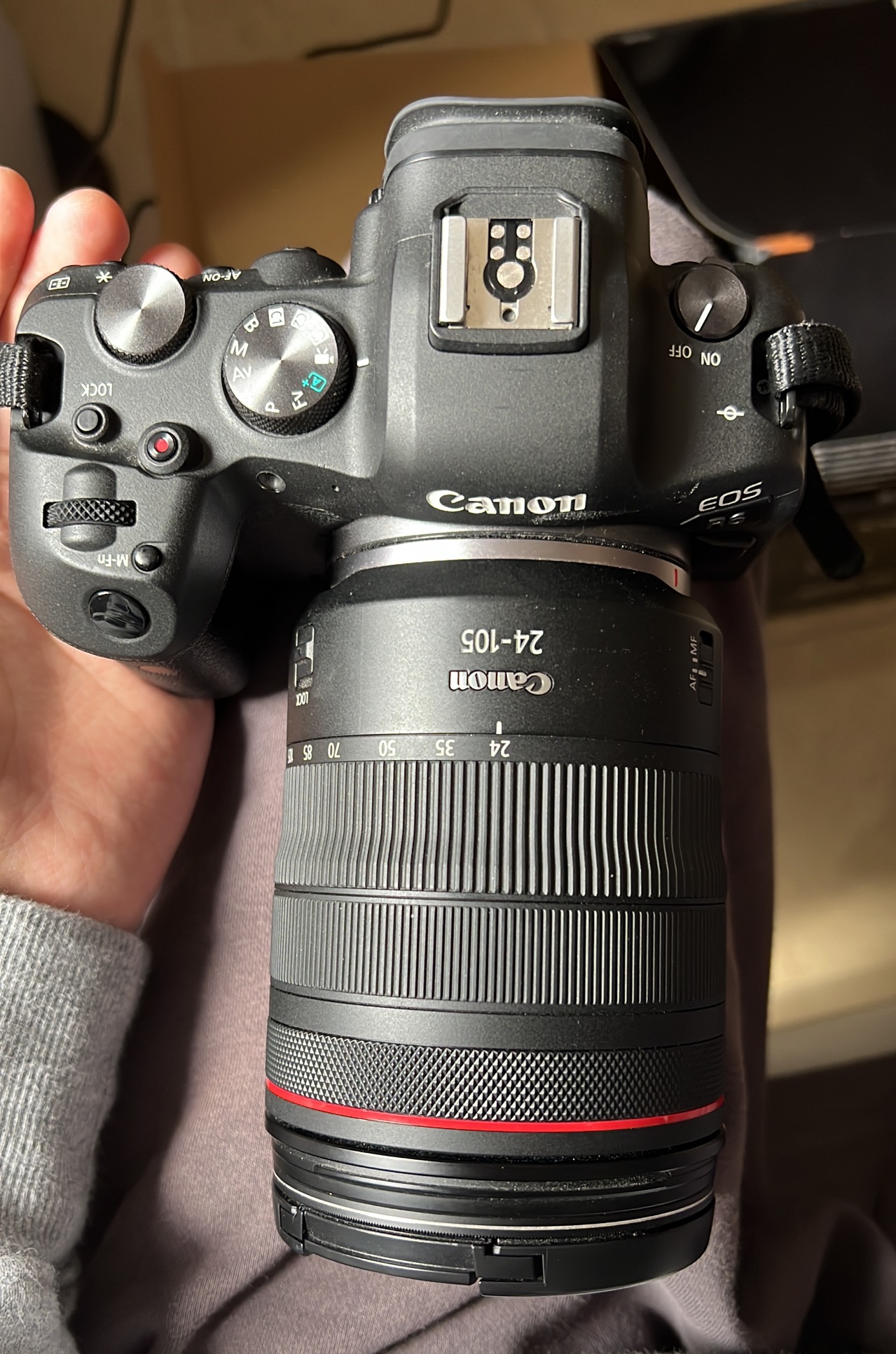 Canon EOS R6 连RF 24-105mm f4L IS USM