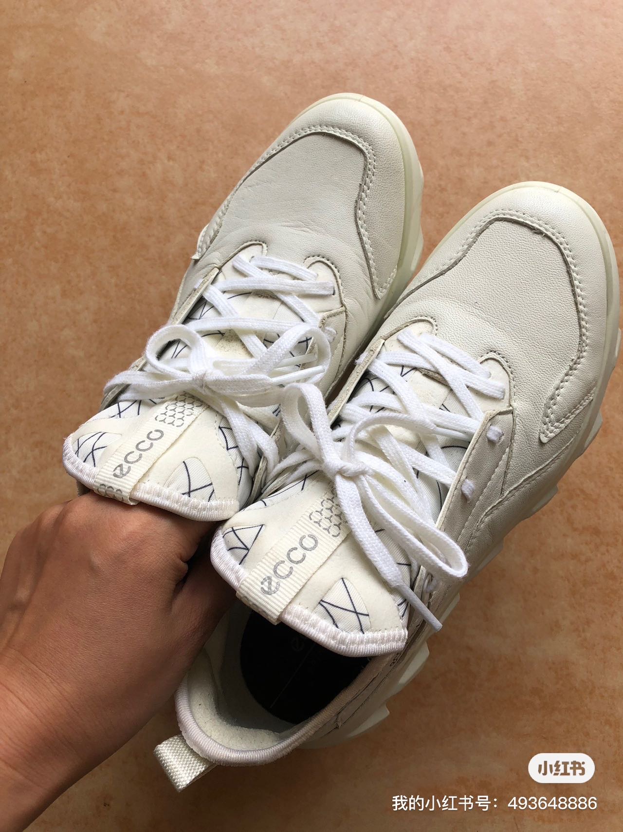 Ecco爱步休闲鞋