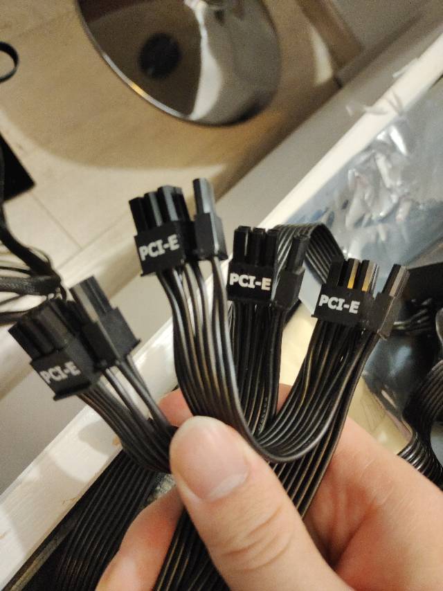 海韵电源sgx650 sfx-l