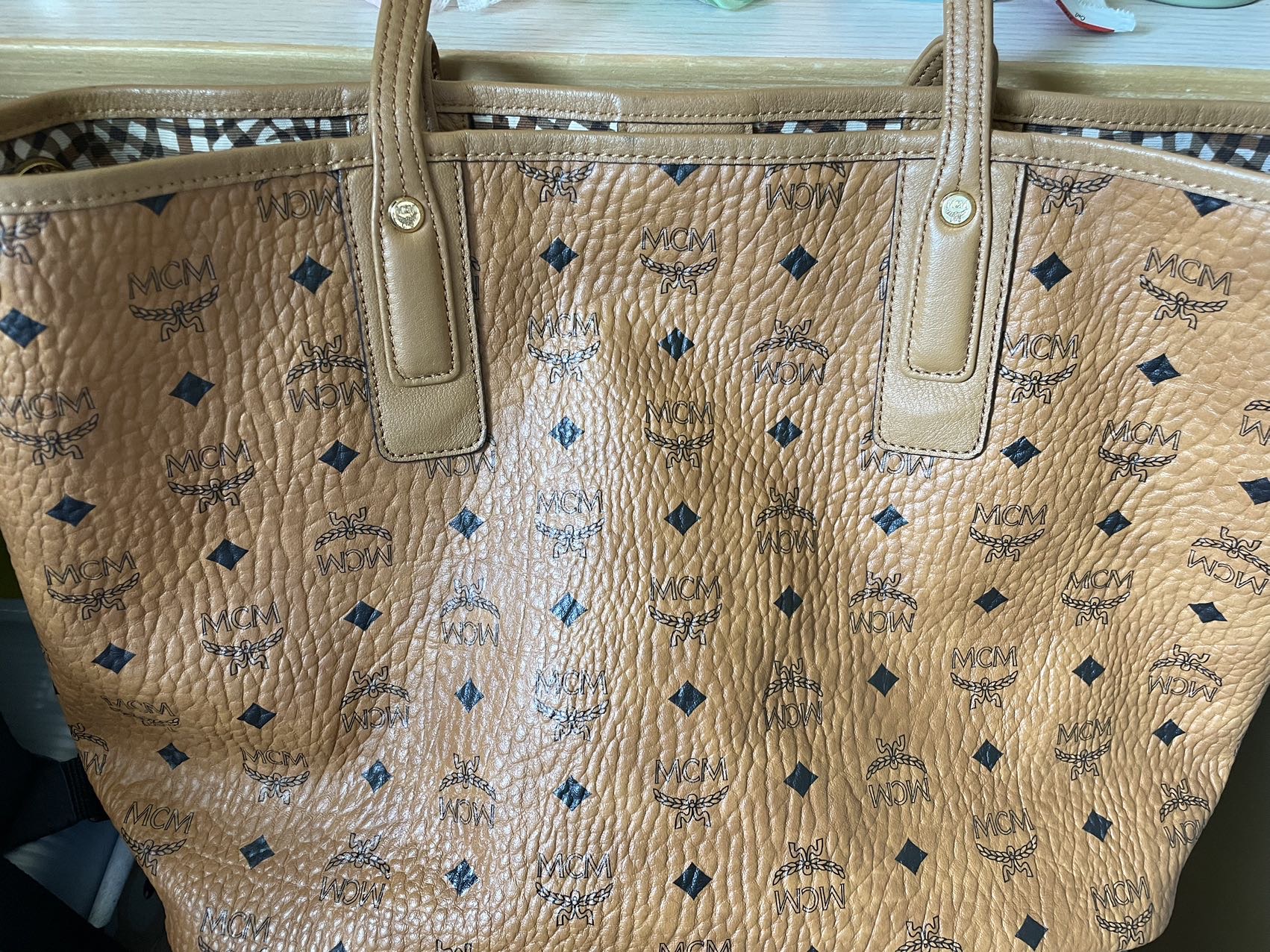 MCM字母包但没有子包