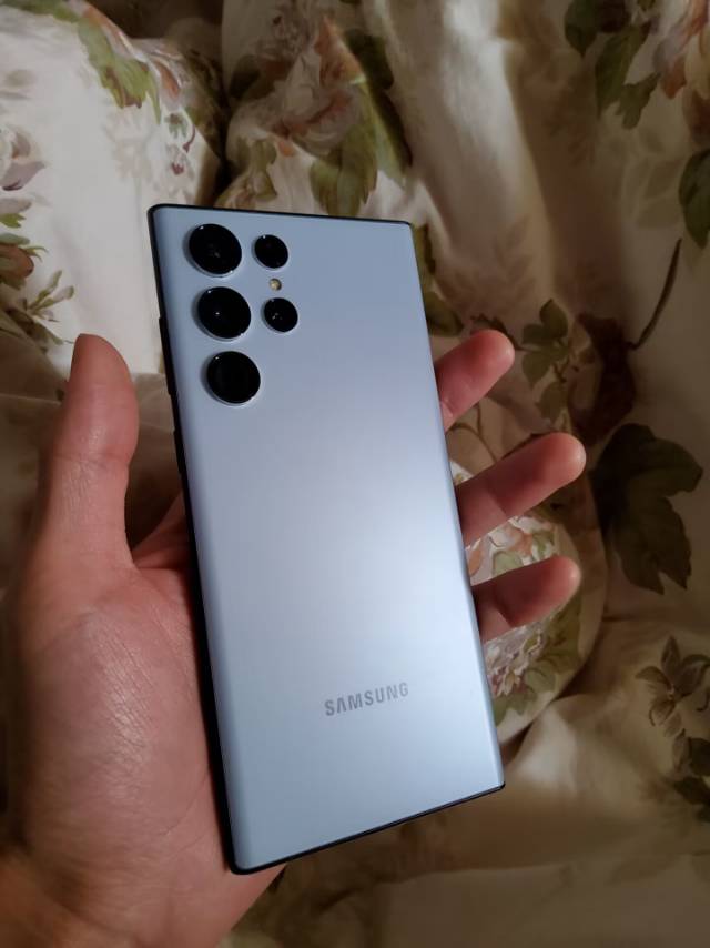 蓝色港版三星S22 ultra