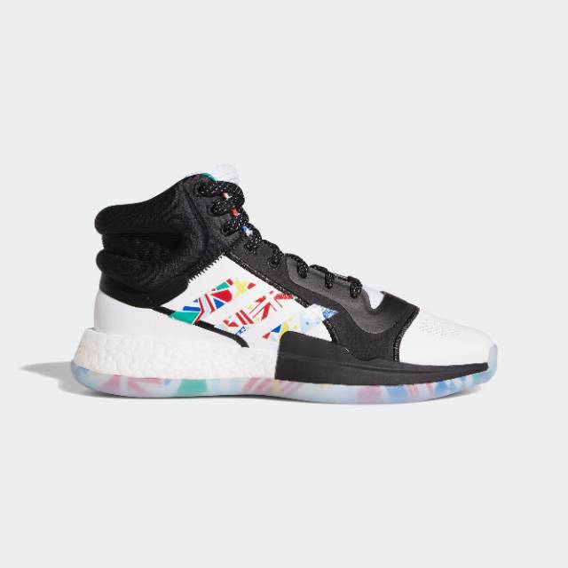 阿迪达斯 MARQUEE BOOST 篮球鞋