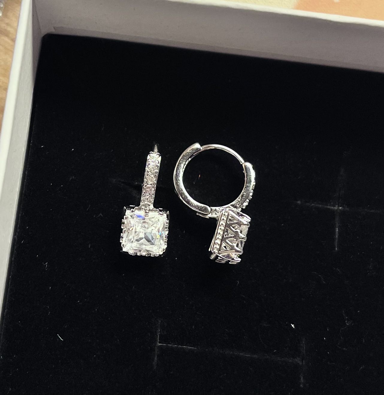 璀璨发光耳扣耳坠锆石满钻耳圈