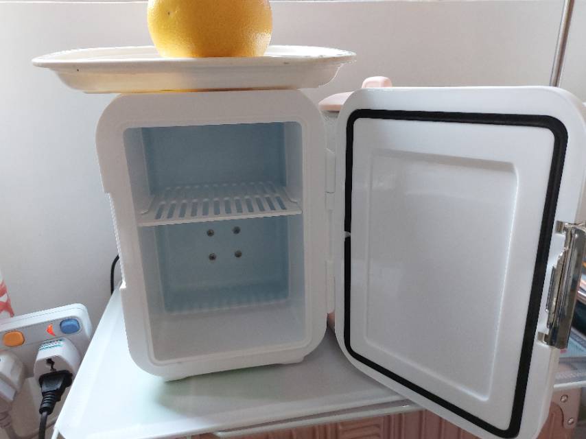 小冰箱