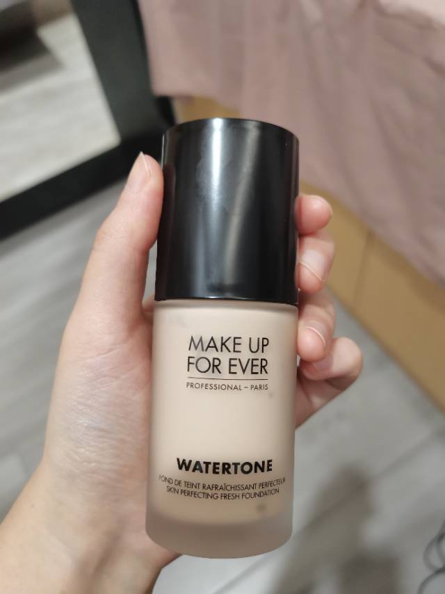 MakeUpForever玫珂菲粉底液