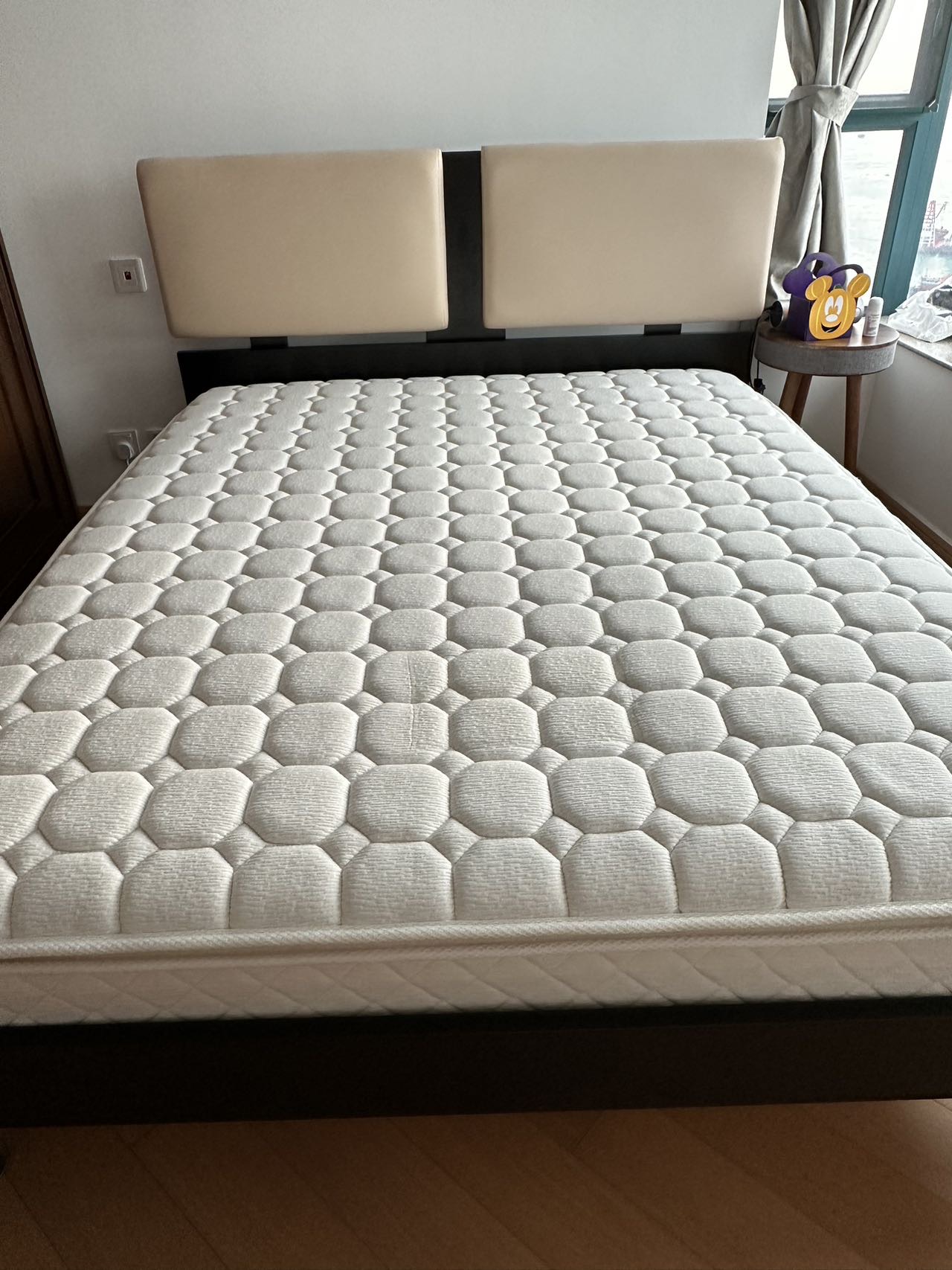 1米5床架及床垫