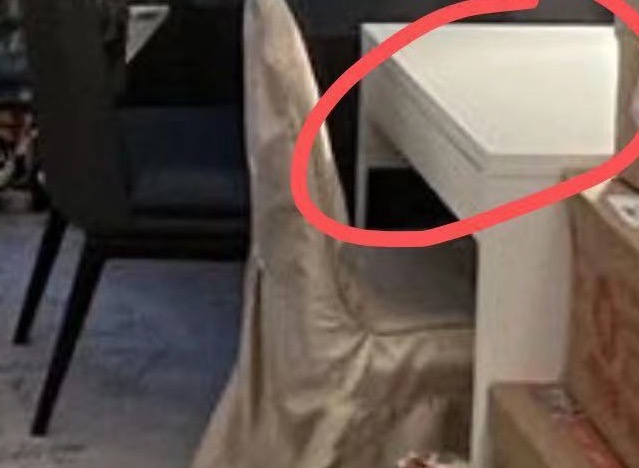 宜家桌子带抽屉