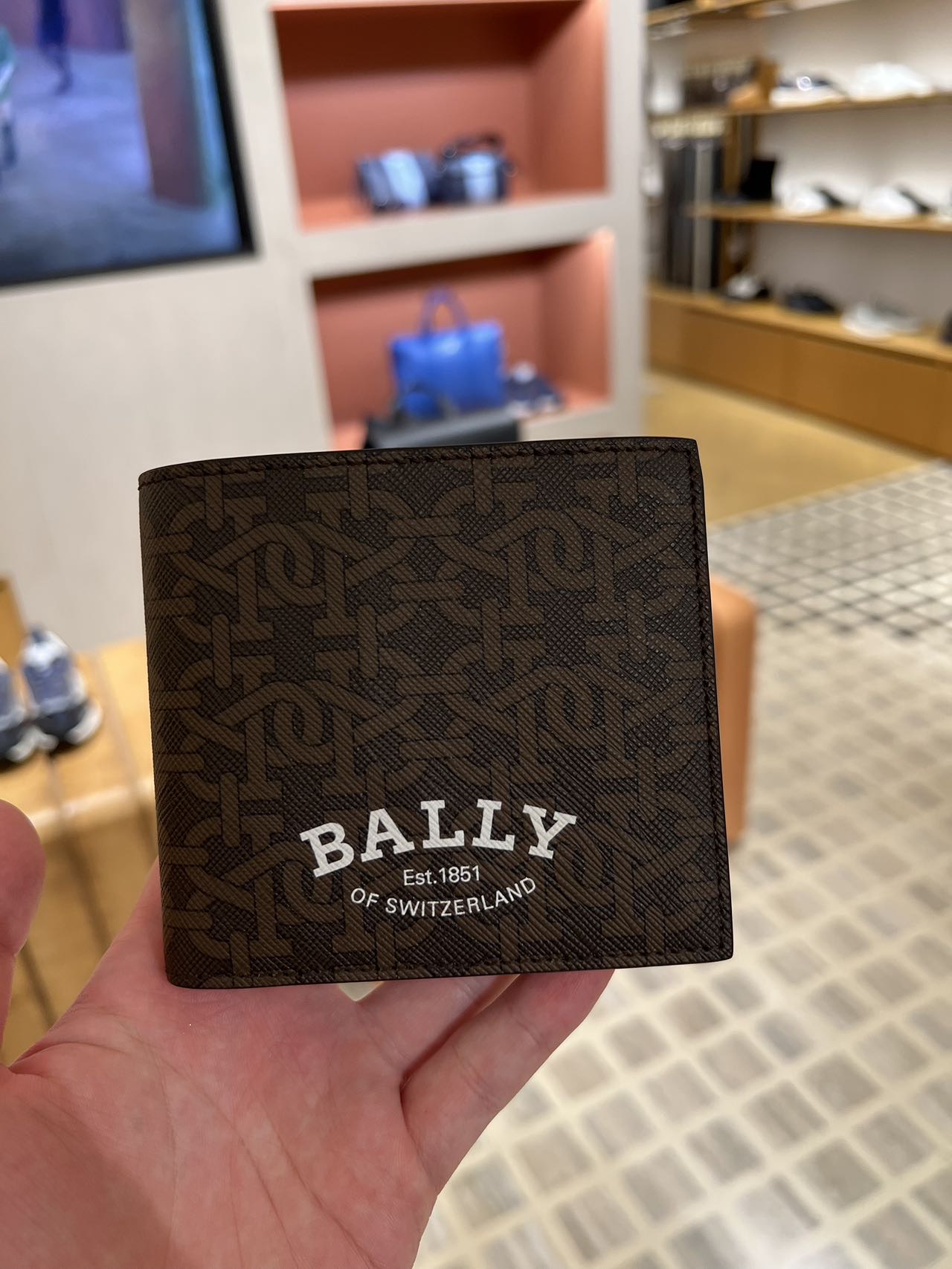 Bally 钱包全新三亚自购