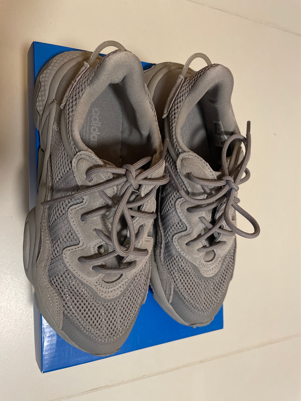 adidas ozweego