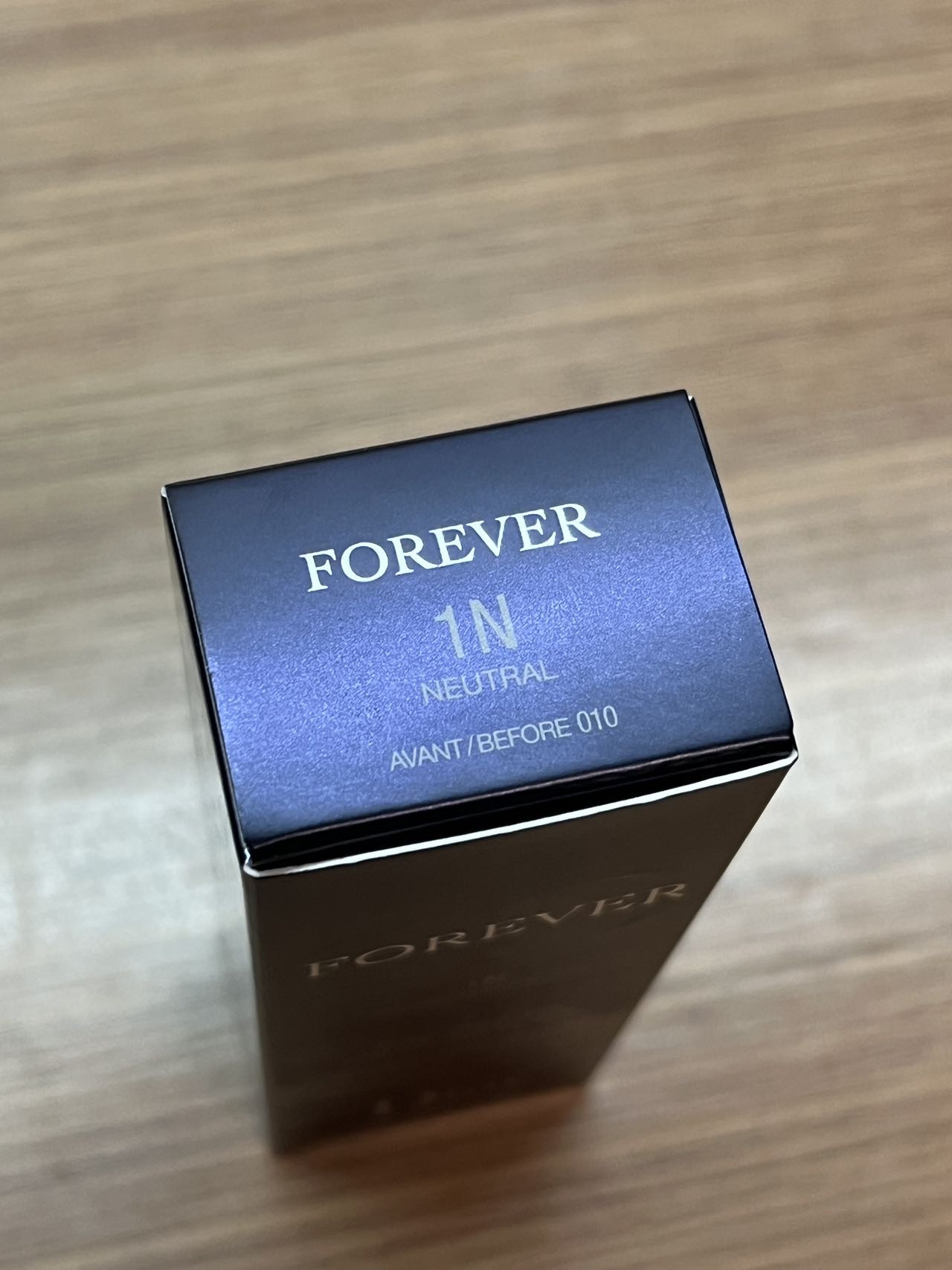Dior 24小时持妆粉底液