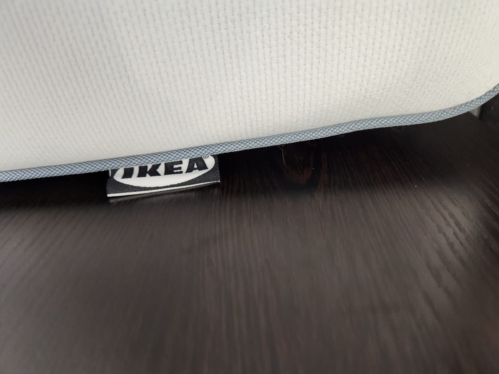 需4/5 早上8:30前取 极新 Ikea VESTEROY标准双人独立袋装弹簧床褥, 特级承托/浅蓝色 （不连床架）