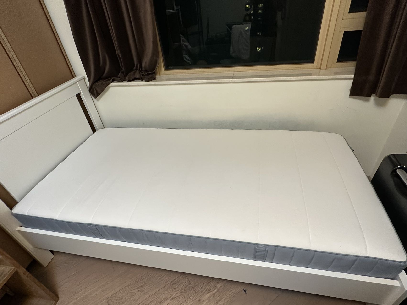 IKEA床+床垫