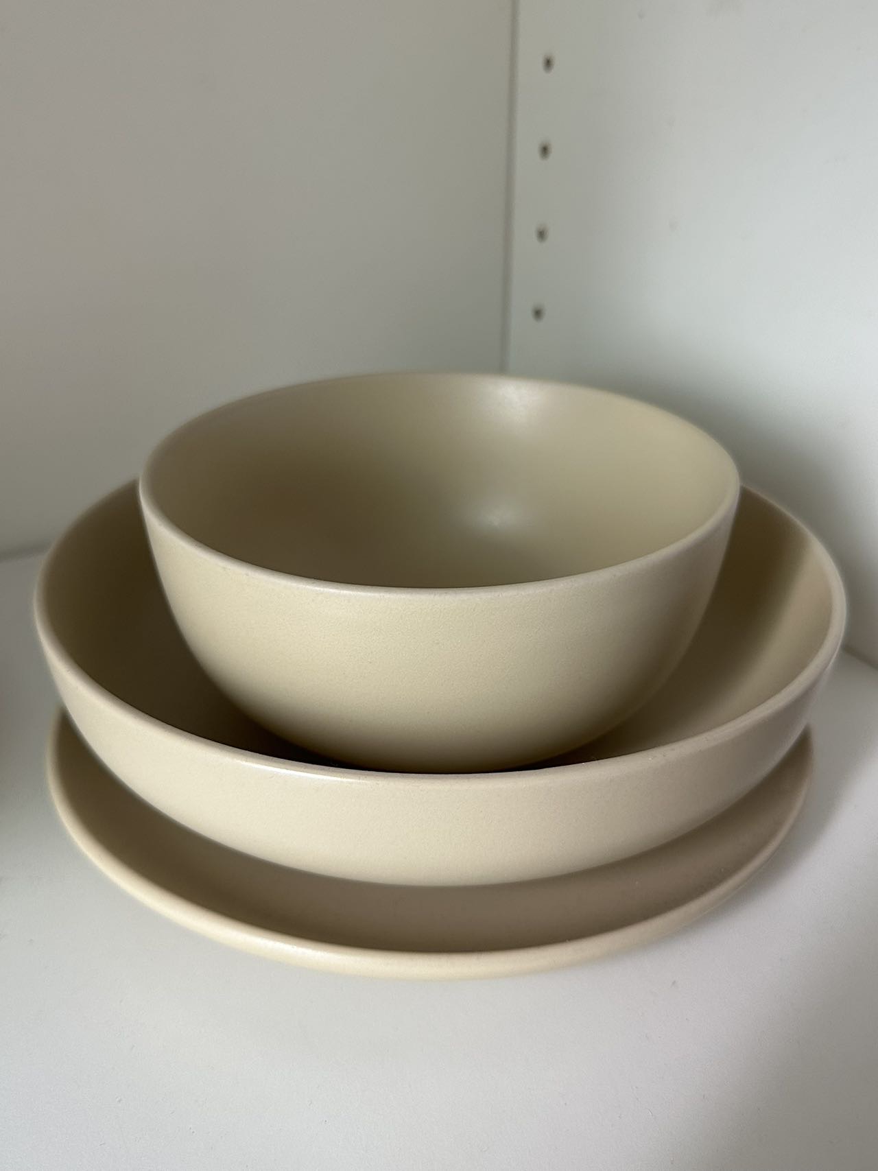一套碗具