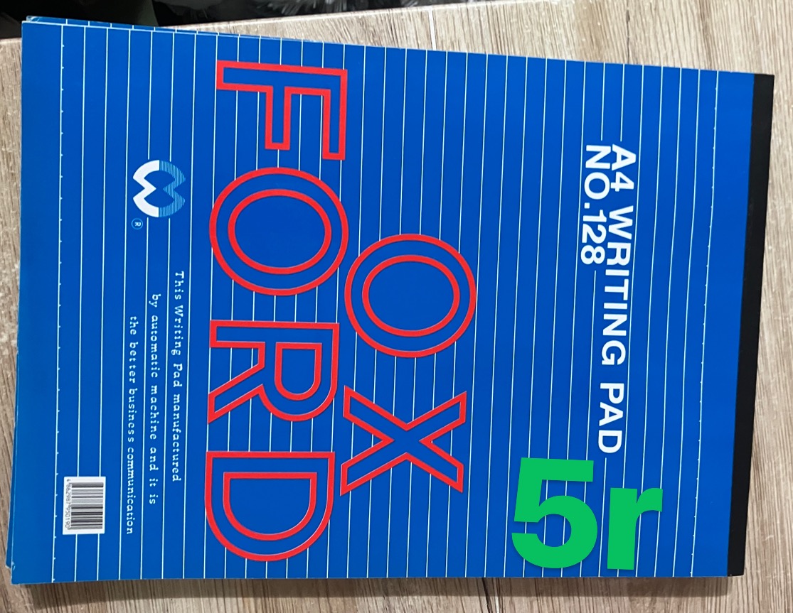 笔记本，A4纸，草稿本，削笔刀等等