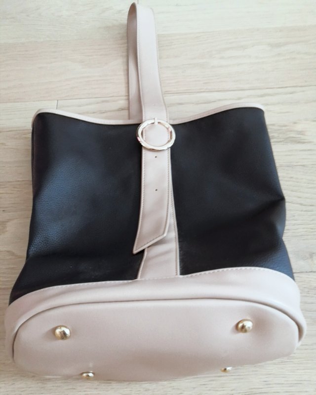 crossbody bag/ shoulder bag