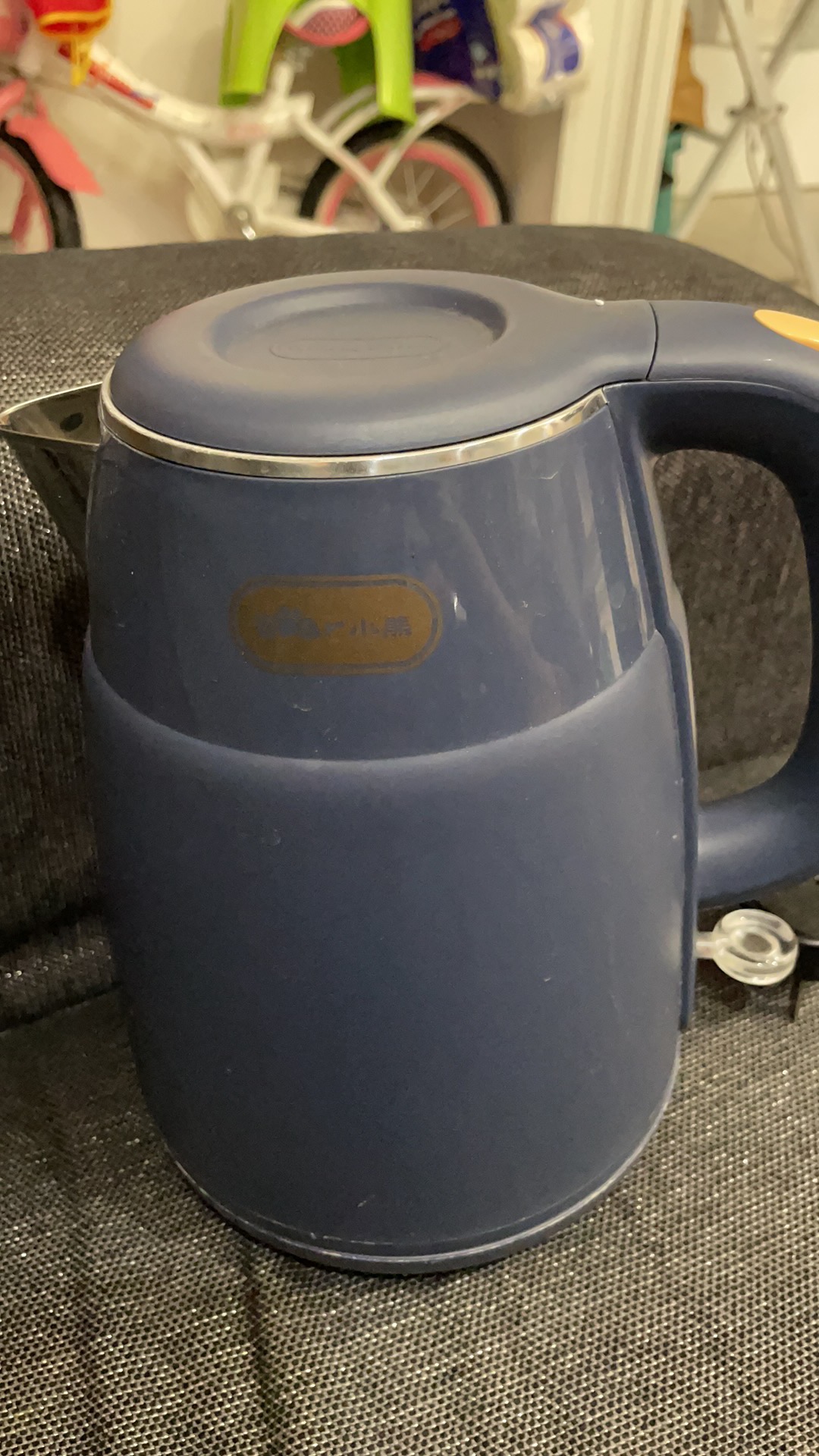 小熊電熱水壺