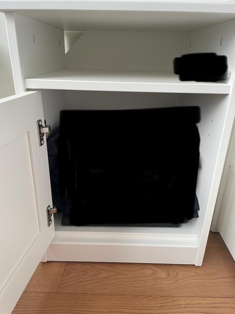 IKEA 全新床头柜