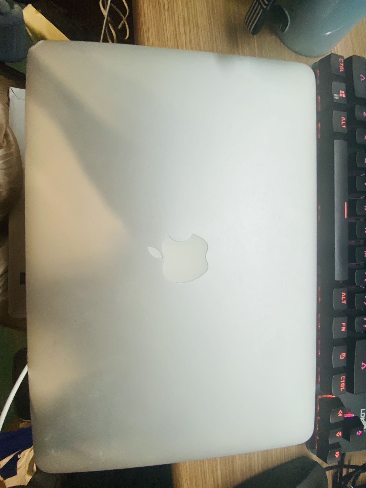 Mackbook Air 13寸 128GB