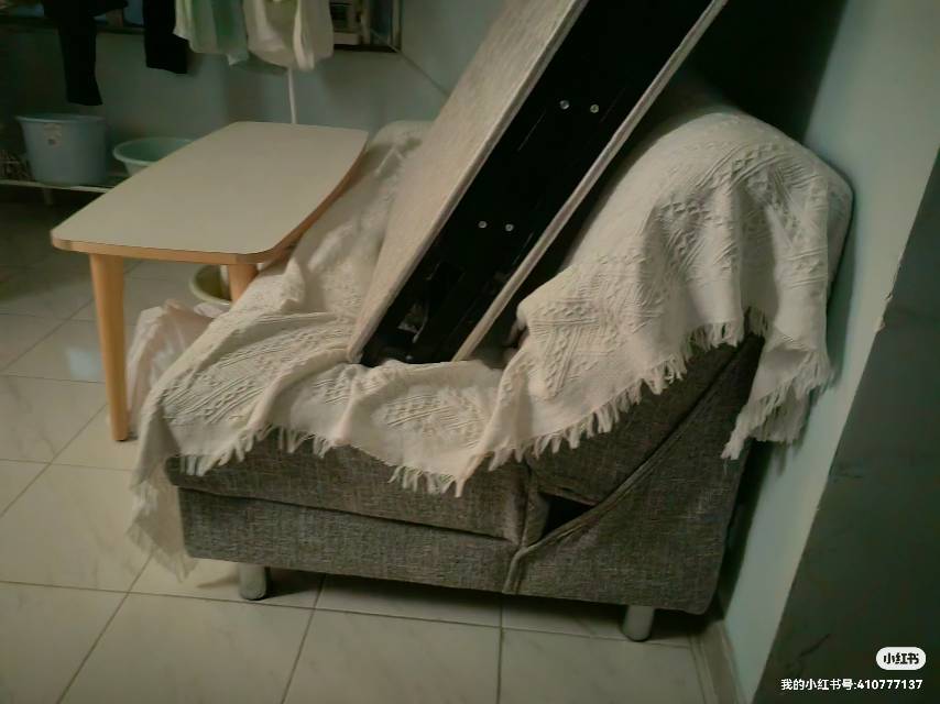 閑置家具
