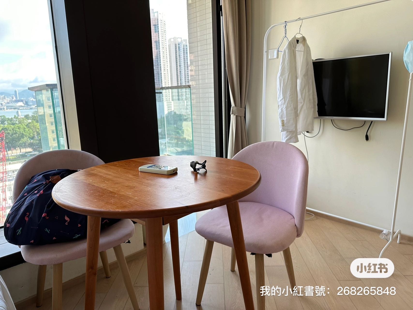 桌椅宜家落地衣架抽屉柜