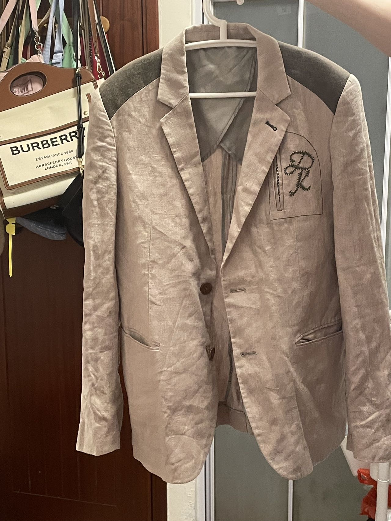 西服