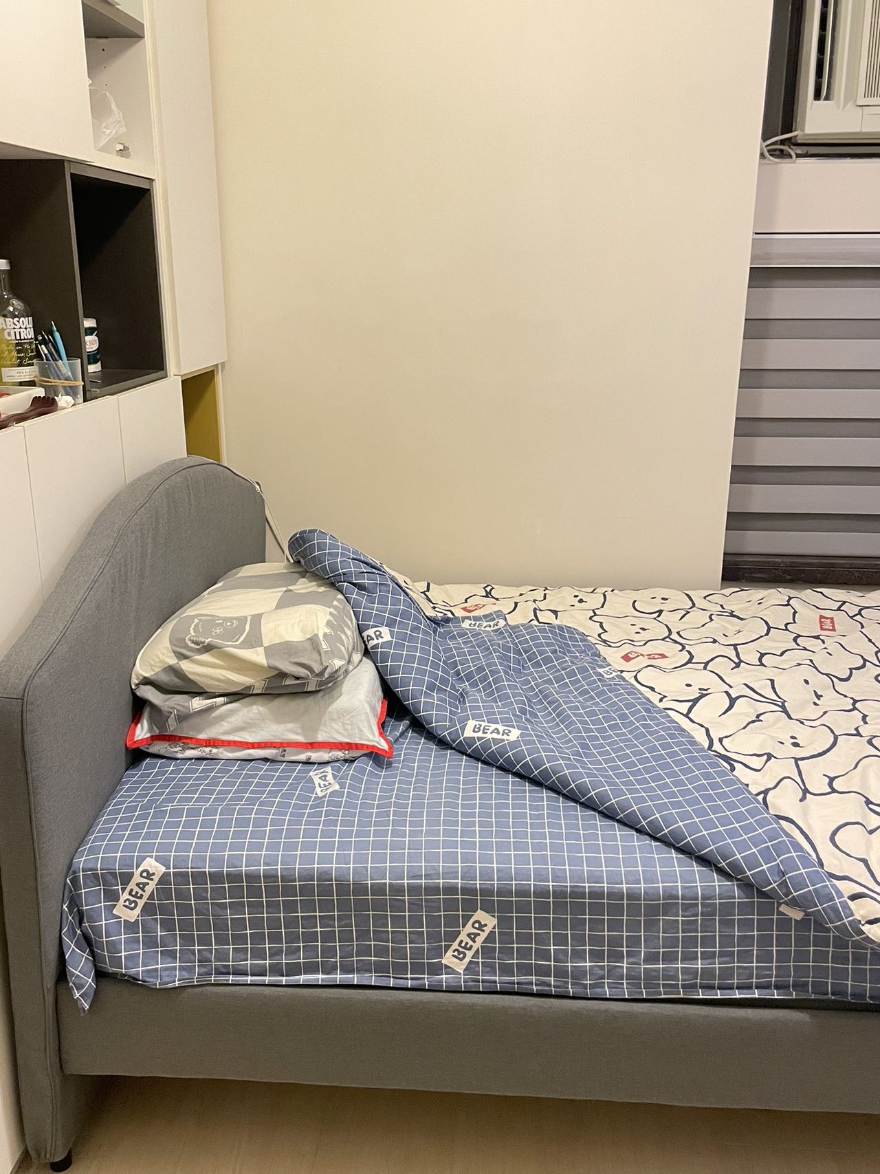 床架和床垫