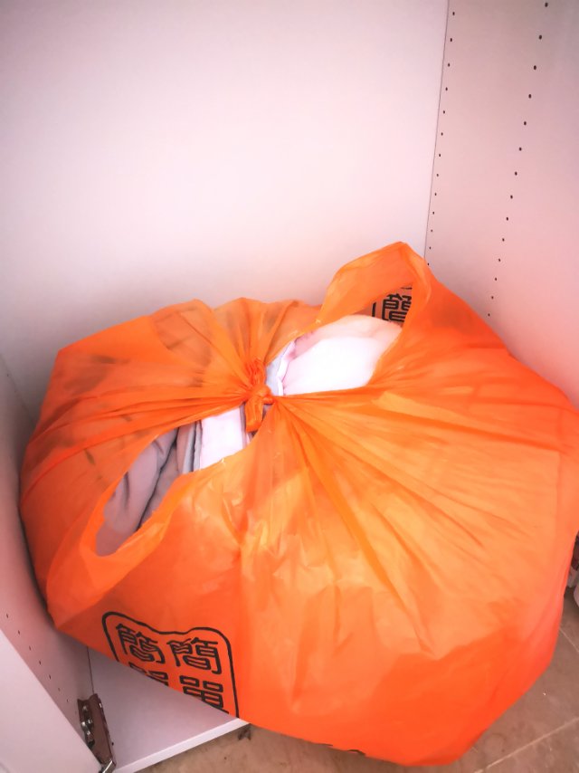 未拆封全新床垫，蚕丝被，床上用品