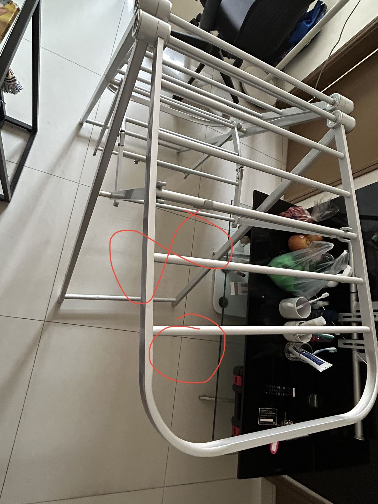 辦公椅，鋁合金晾衣架，打印機