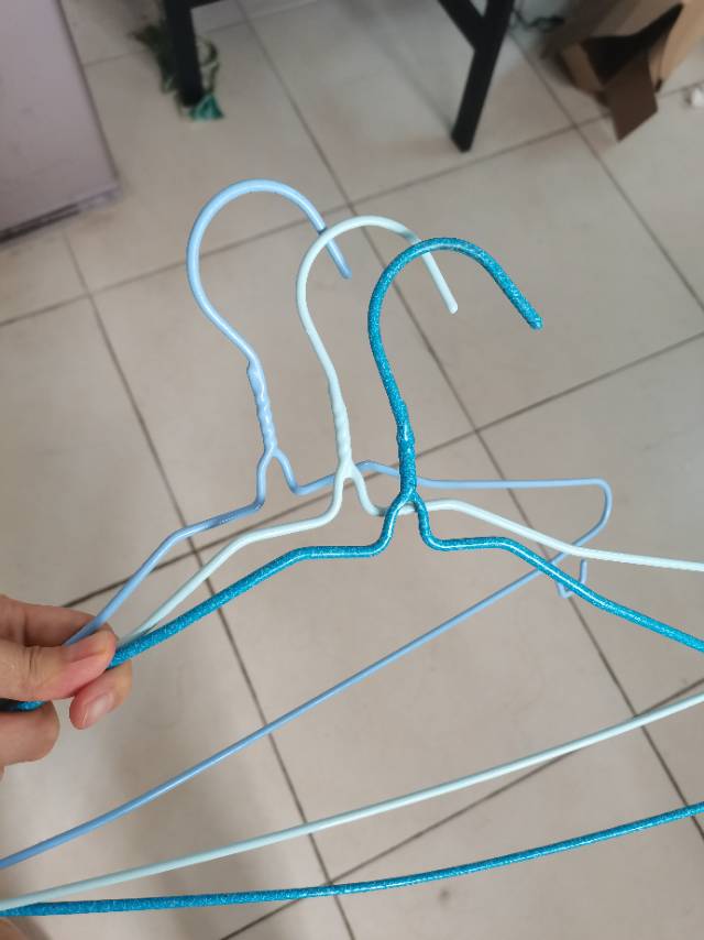 脸盆和衣架