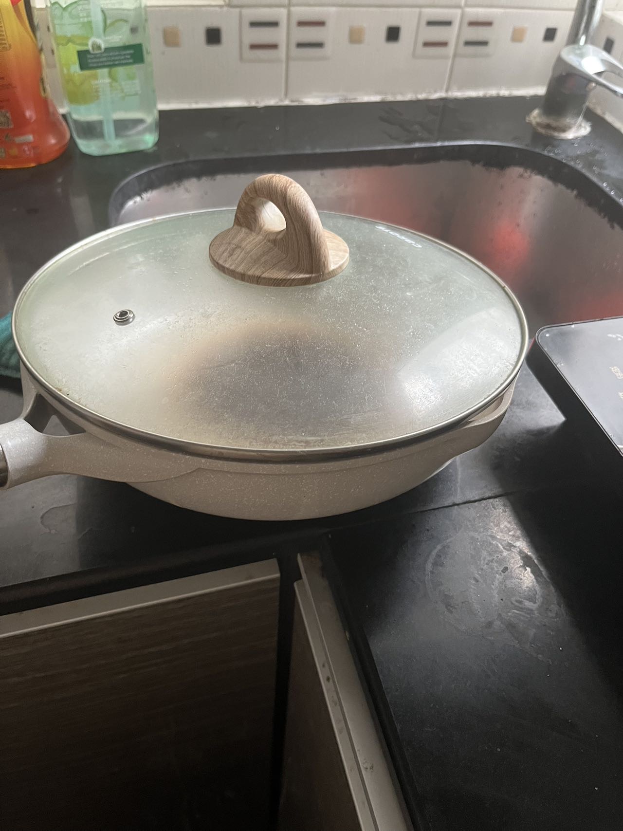 闲置厨房家电