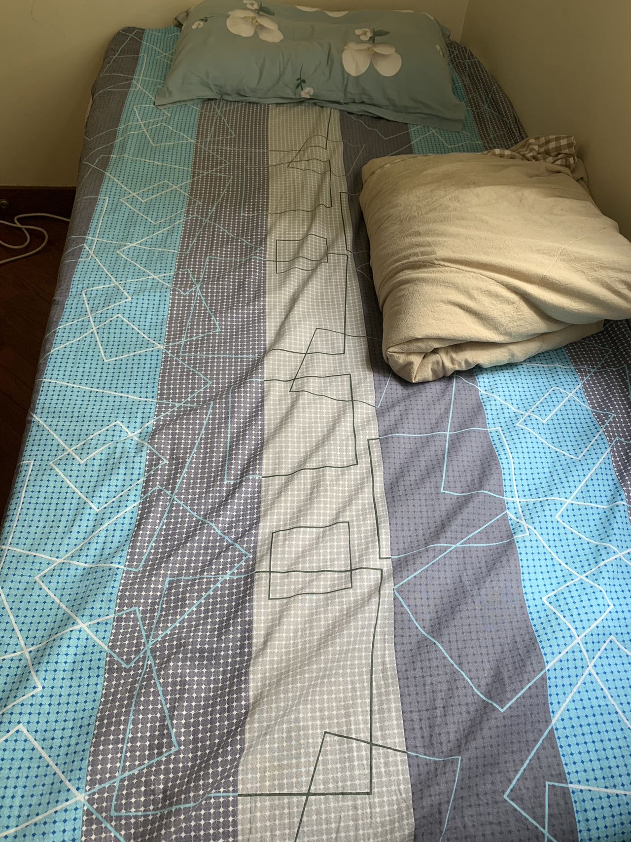 无印良品夏被， 床单