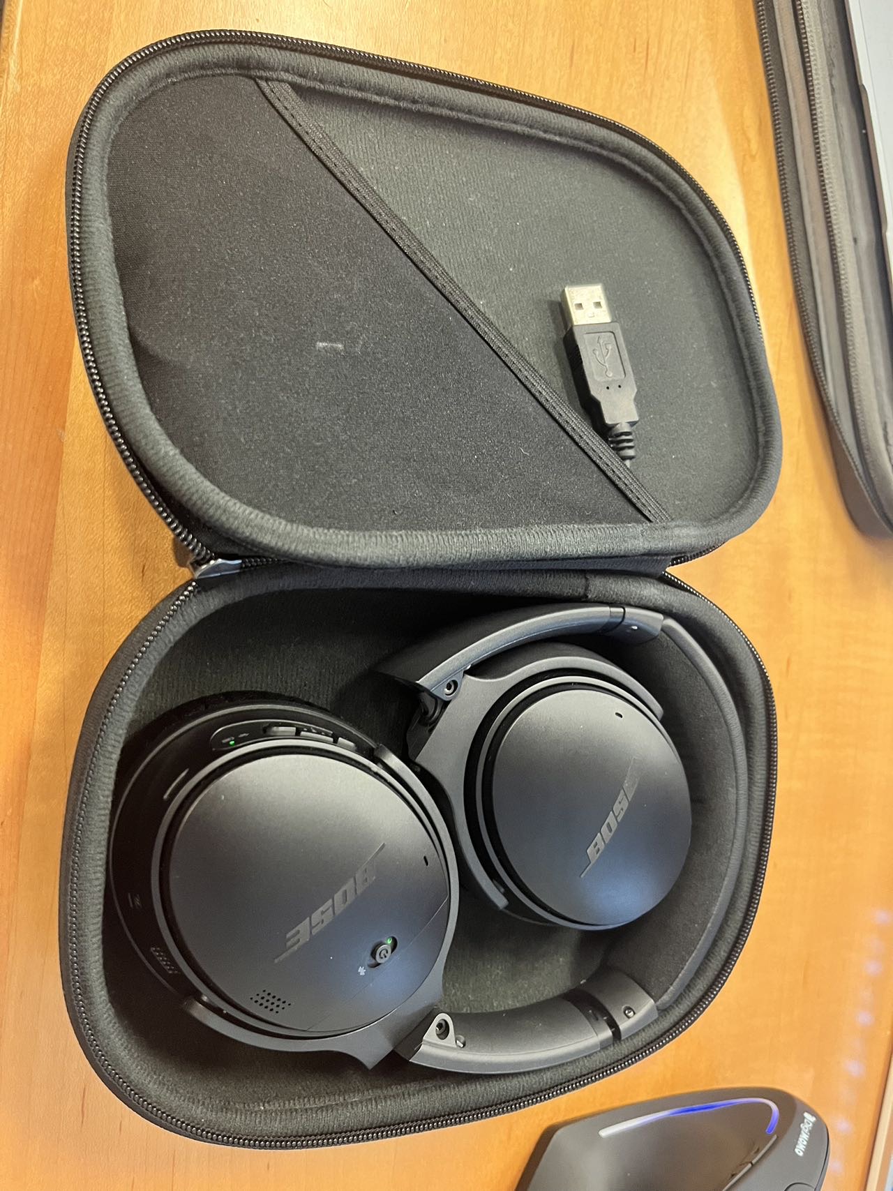 Bose QC35 二代耳机