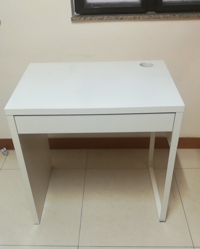 IKEA 書桌