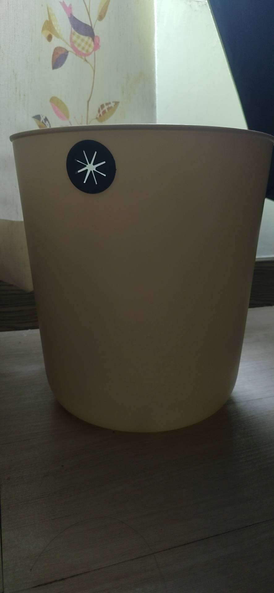 垃圾桶
