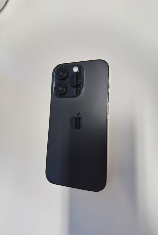 iphone14 pro 黑(已售)