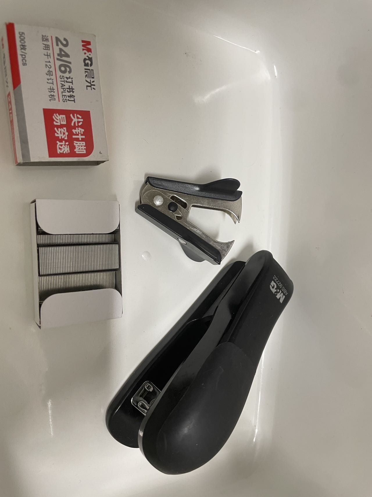 订书机