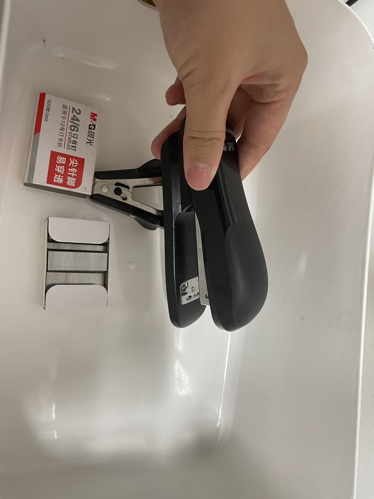 订书机