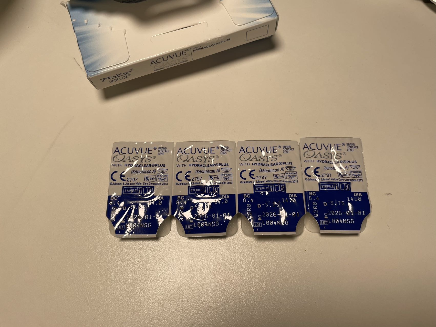 强生隐形眼镜