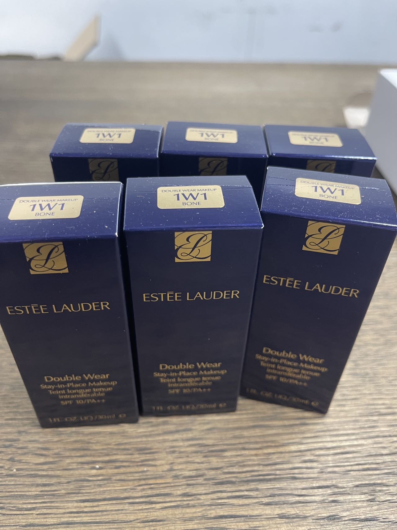Estée Lauder持久防曬粉底1W1  SPF 10/PA++ 30ml