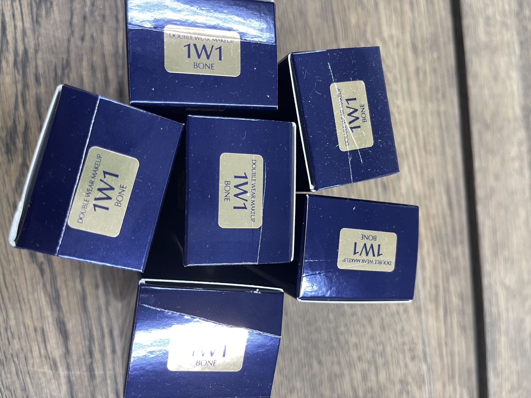 Estée Lauder持久防曬粉底1W1  SPF 10/PA++ 30ml